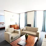 扎泰茨兹莱提列弗酒店 扎泰克