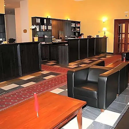 Hotel Zlatý Lev 4*