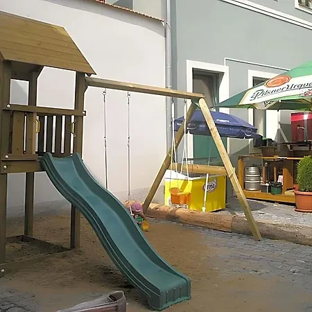 Zlatý Lev 4* Žatec