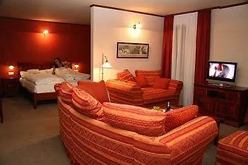 Zlaty Lev 4* Žatec