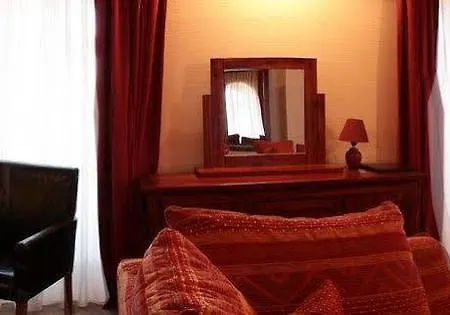 Zlaty Lev 4*