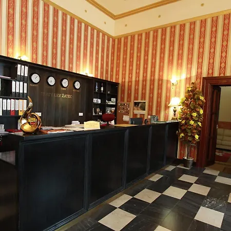 Zlaty Lev Hotel Žatec