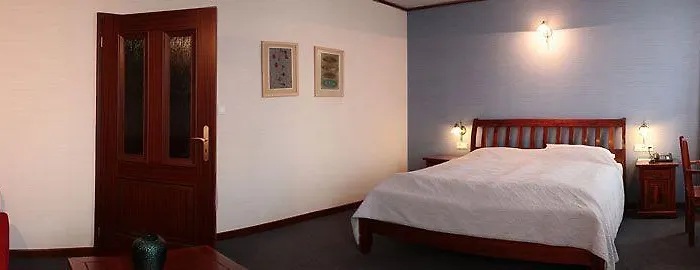 Zlaty Lev Hotel